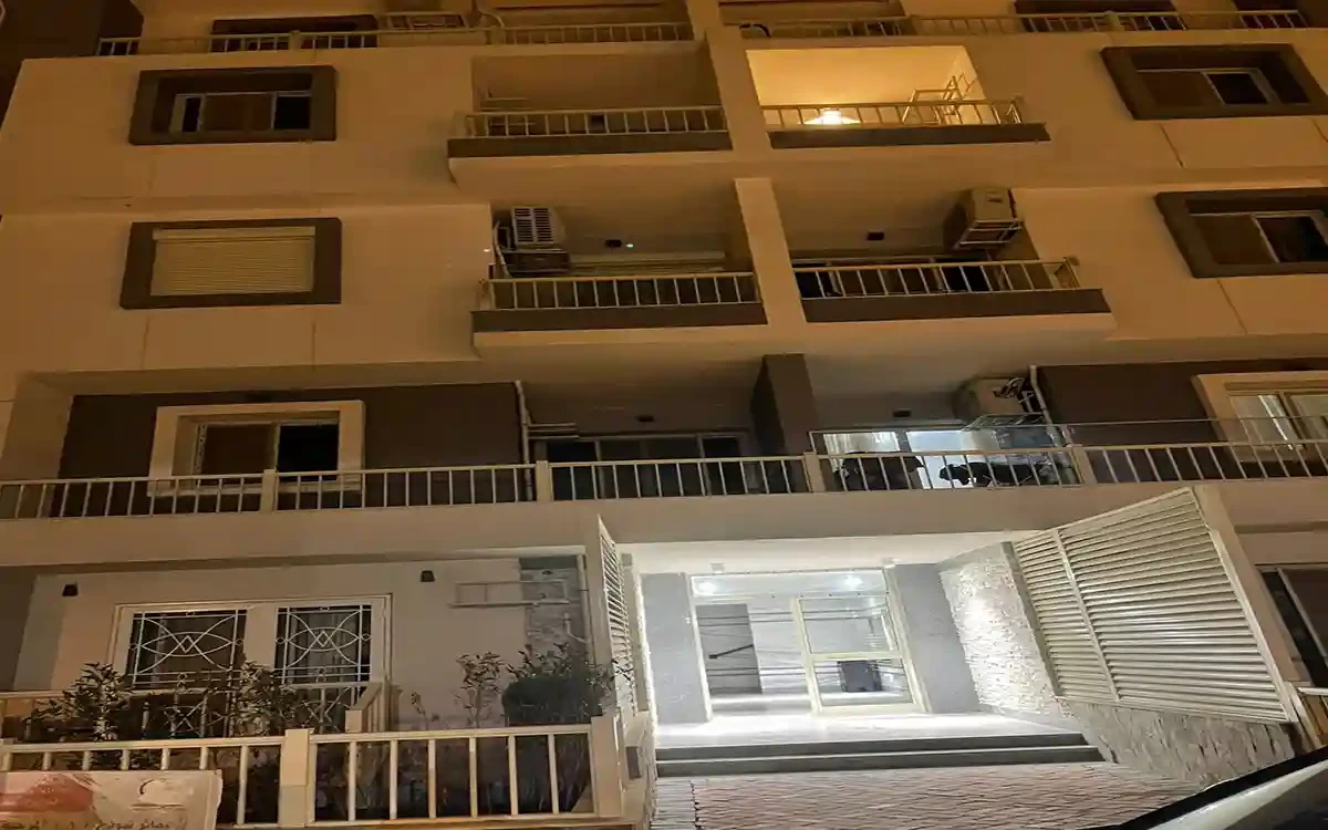 apartment  for sale in jayd 150m