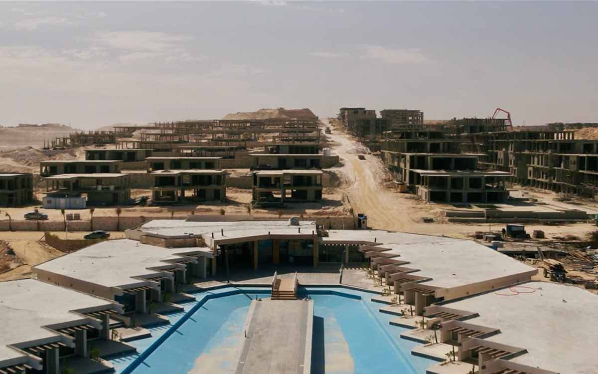 Direction White Direction White North Coast | Arabella Developments | GPM