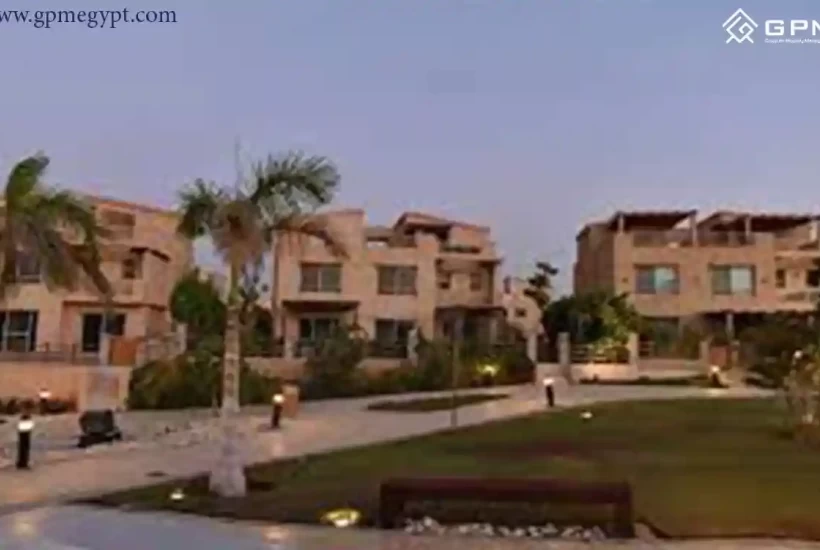 فيلا مستقلة كمبوند اسوار ريزيدنس بالجولدن سكوير